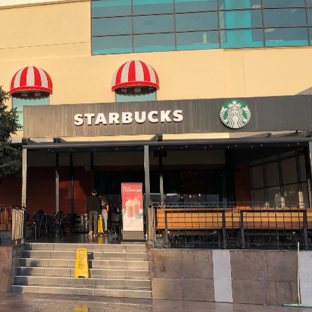 Uşak Starbucks Mağazası Mekanik tesisat ve doğalgaz kur